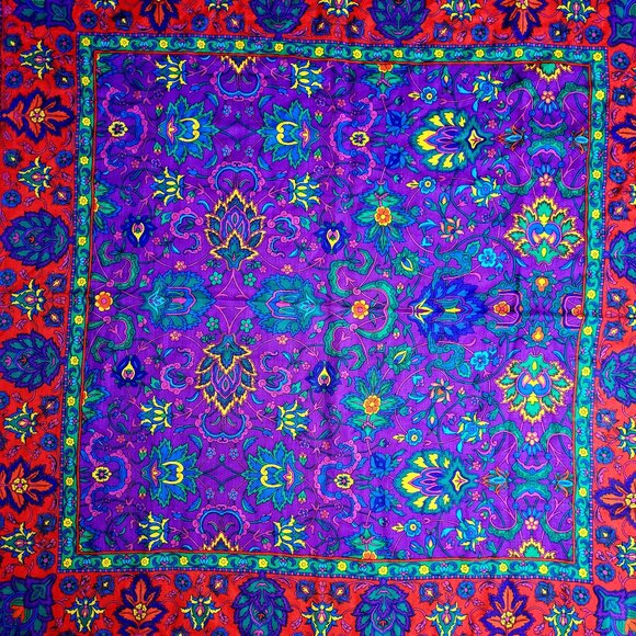 Liz Claiborne ~ Square Scarf ~ Vintage ~ Excellent Condition - Picture 2 of 7